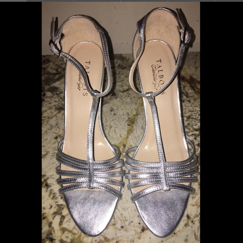 Talbots Silver Leather Strappy heels sandals 8 M